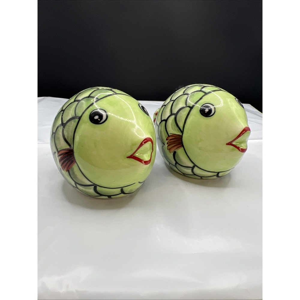 Vintage Andrea by Sadek Ceramic Puffer Fish Salt & Pepper Shakers